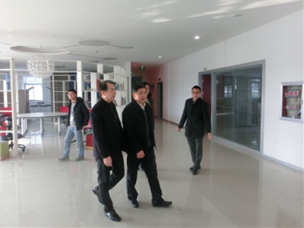 江蘇省科協(xié)領(lǐng)導(dǎo)來(lái)慧聚藥業(yè)開展專題調(diào)研