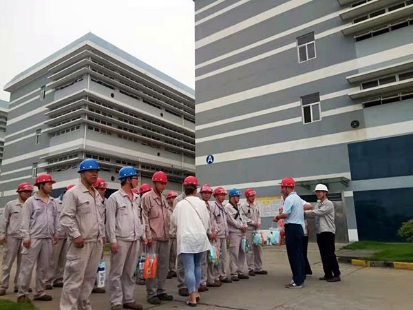 園區(qū)總工會(huì)送清涼，慧聚接棒暖人心